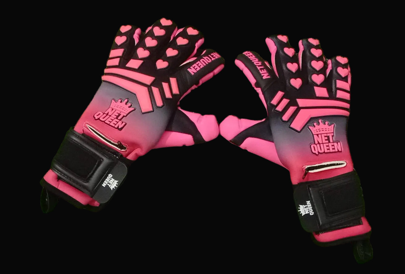 NetQueen Queen of Hearts Pro – Black/Pink - Embossed German Contact Latex